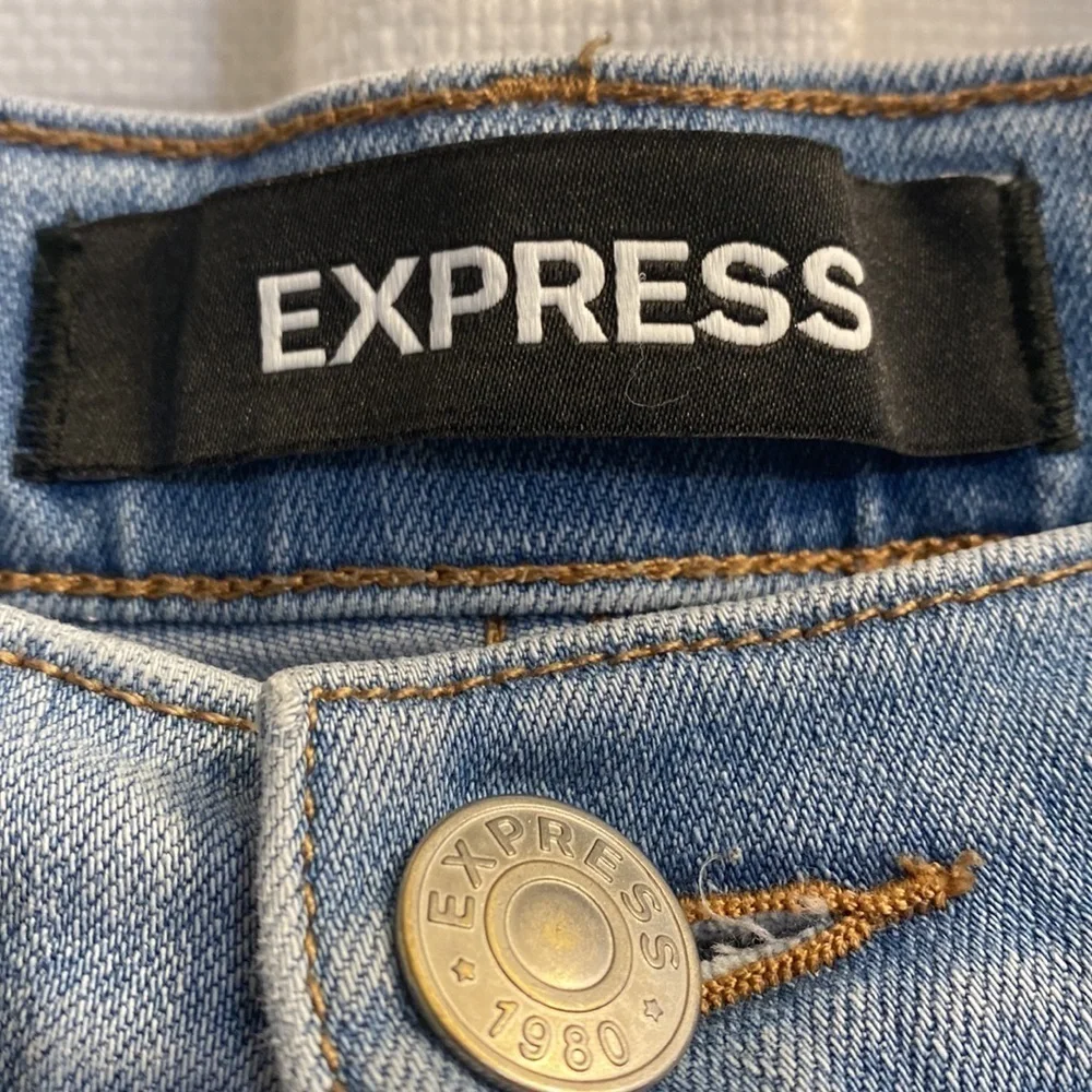 Women’s Express Shortie Vintage High Rise Button-fly Distressed Blue Jean Shorts